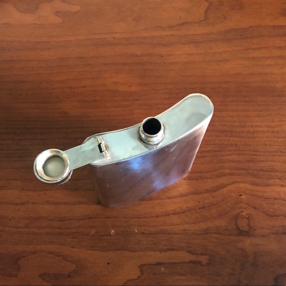 Stainless Steel Flask - Picture 6 of 11